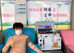 2020年，币游国际中国生物率先提出康复者恢复期血浆救治危重患者的治疗方案和技术标准，全国掀起新冠肺炎康复者献浆热。